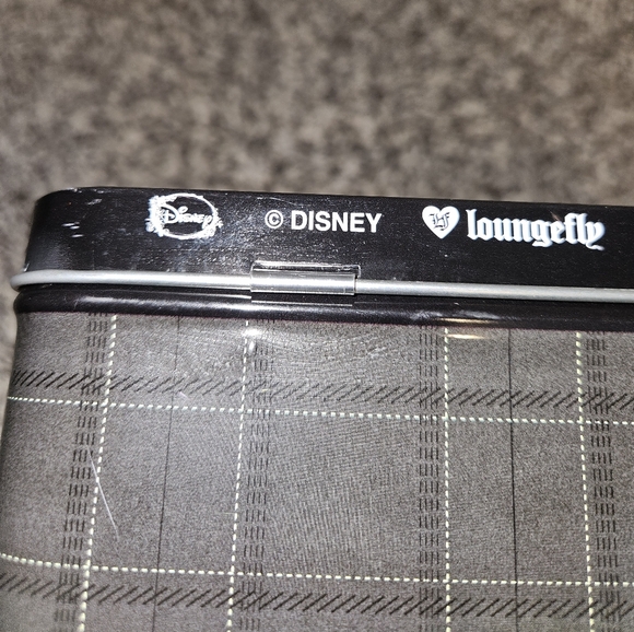 Loungefly Tinkerbell Grung Lunch Box - Picture 6 of 13